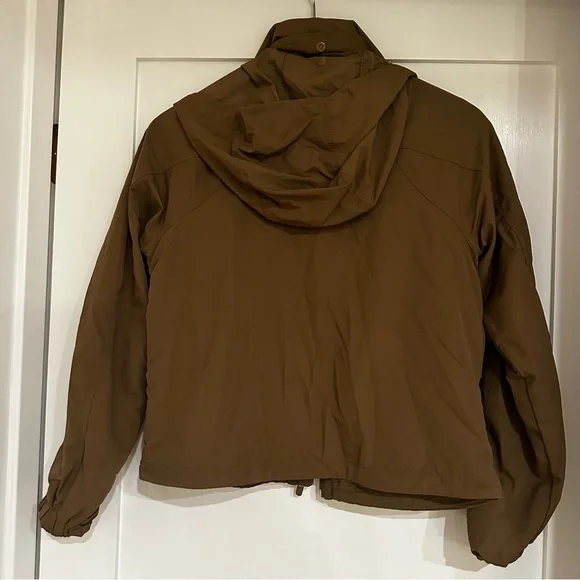 COPY - Lululemon Always Effortless Size 4 - Picture 3 of 8